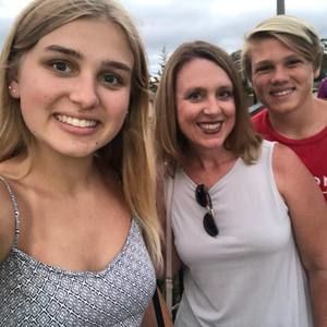 Meet your Posher, Cindy schmid